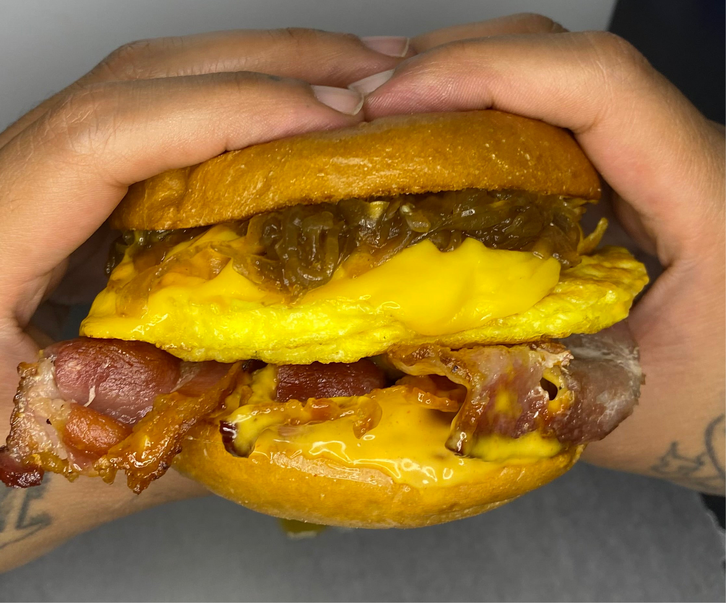 EGGSLUT
